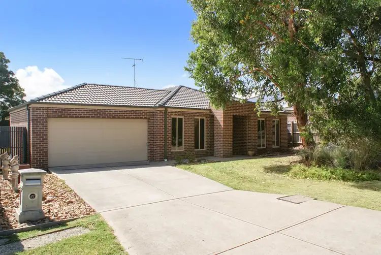 8 Messmate Terrace, Inverloch VIC 3996