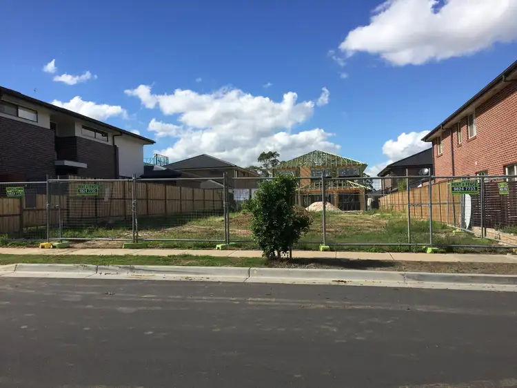 20 Lakefield Avenue, Kellyville NSW 2155