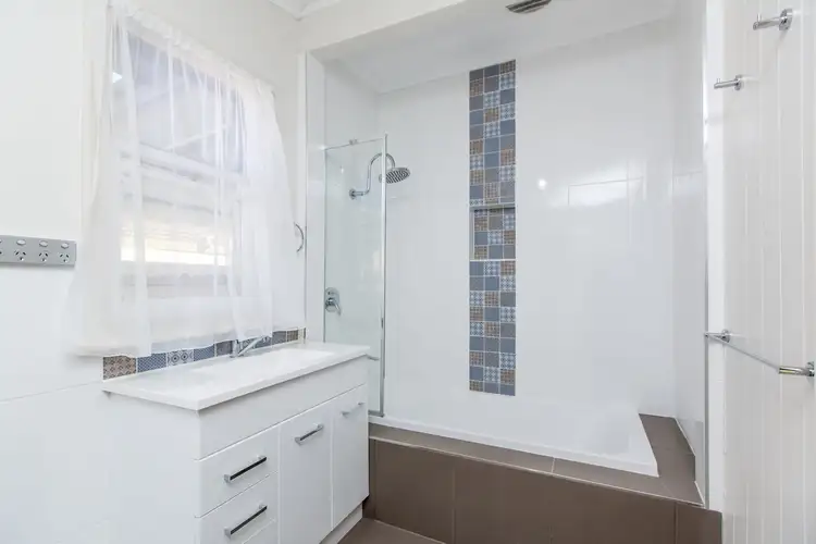 Seventh view of Homely house listing, 164 Fernleigh Road, Mount Austin NSW 2650