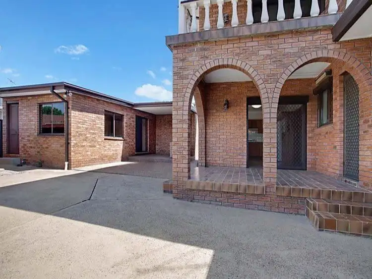 Sixth view of Homely house listing, 4 Enfield Close, St Johns Park NSW 2176