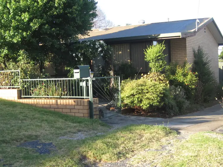 5 Warra Street, Tallangatta VIC 3700