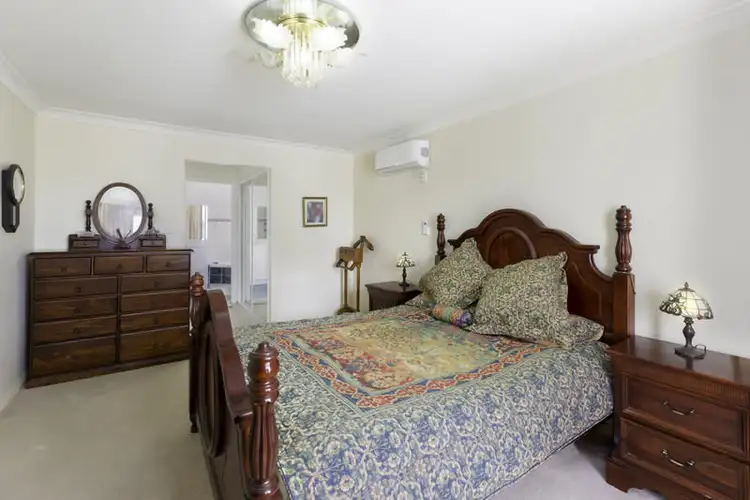 Fifth view of Homely house listing, 2 Nina Place, Oakhurst NSW 2761