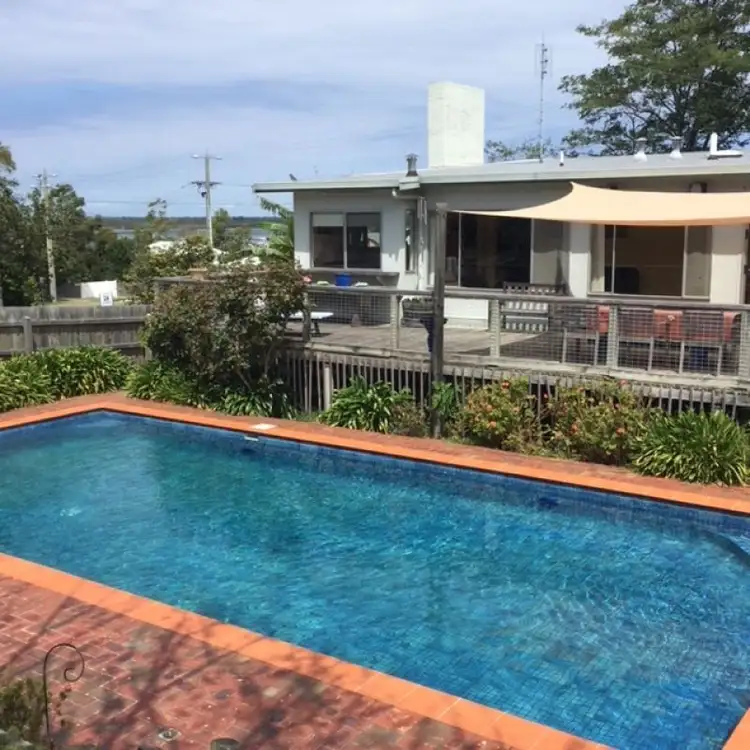 8 Howitt Avenue, Metung VIC 3904