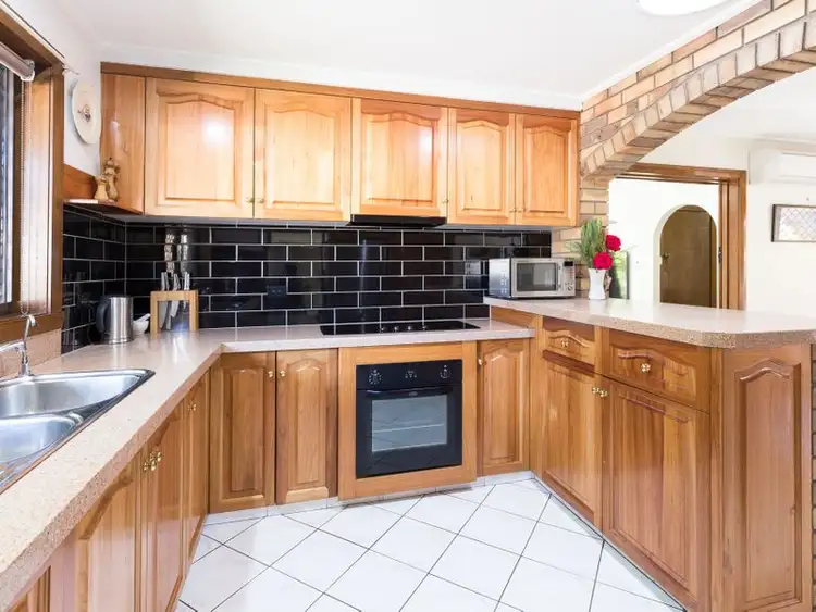 Sixth view of Homely house listing, 2 Boronia Crescent, Traralgon VIC 3844