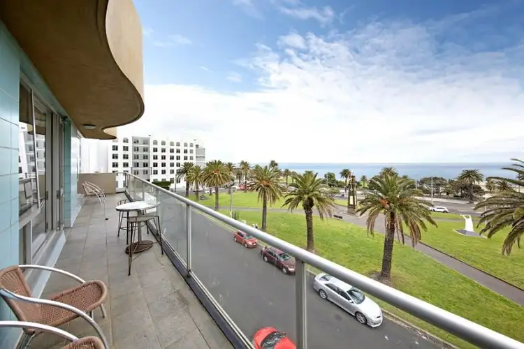 Second view of Homely apartment listing, 21/4 Alfred Sq, St Kilda VIC 3182