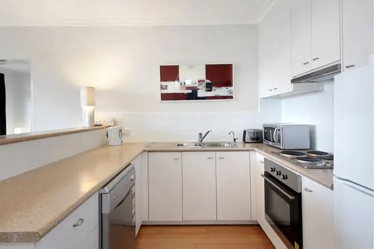 Third view of Homely apartment listing, 21/4 Alfred Sq, St Kilda VIC 3182