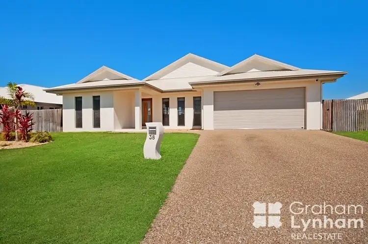 38 Dampier Crescent, Burdell QLD 4818