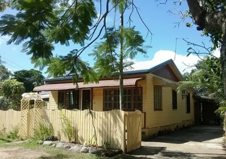 64 Christensen Street, Machans Beach QLD 4878