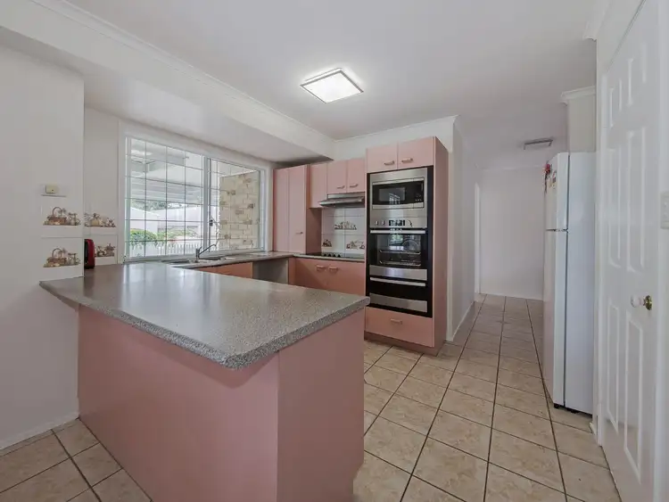 Fifth view of Homely house listing, 25 Wyncroft  st, Holland Park QLD 4121