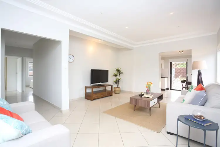 39 Karani Avenue, Guildford West NSW 2161
