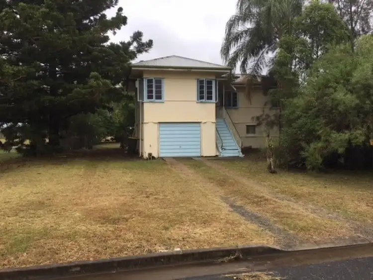 26 MacAlister Street, Park Avenue QLD 4701