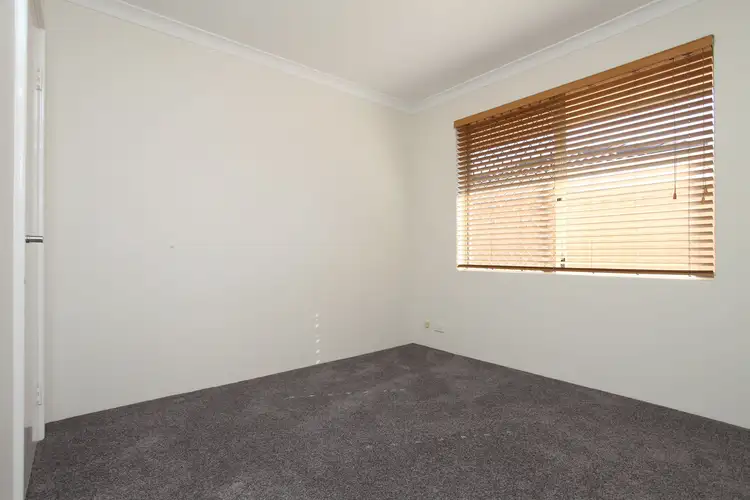 Fifth view of Homely house listing, 4 Warnt Court, South Guildford WA 6055