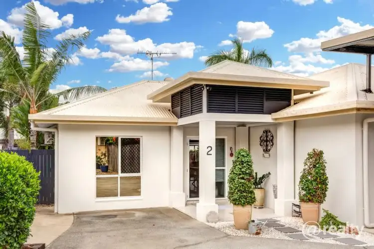 2/16 Oyster Court, Trinity Beach QLD 4879