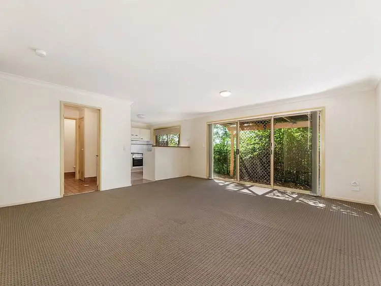 Second view of Homely villa listing, 16/6 - 20 Ben Lomond Drive, Highland Park QLD 4211