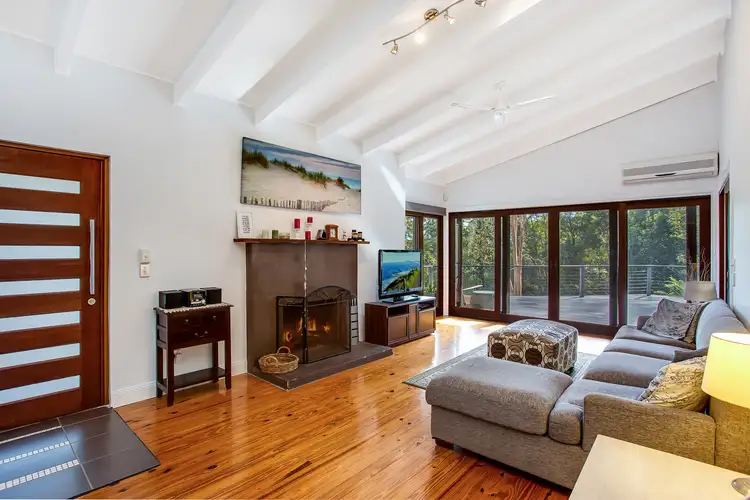 Second view of Homely house listing, 4 Coastview Crescent, Tallai QLD 4213