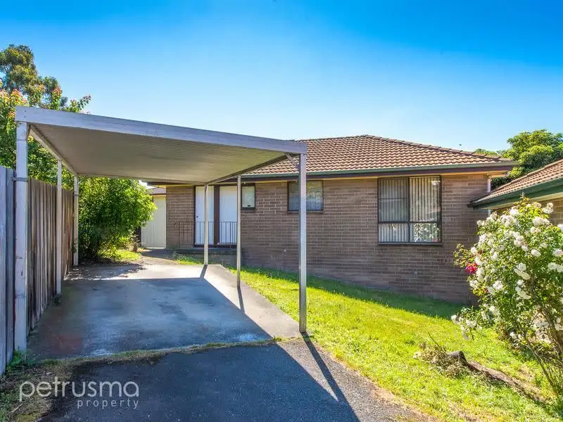 Main view of Homely house listing, 2/20 Diamond Drive, Blackmans Bay TAS 7052
