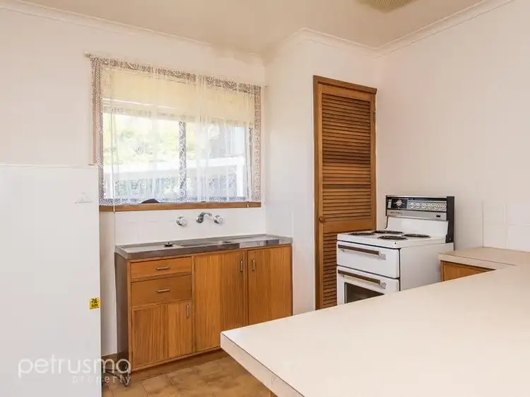 Third view of Homely house listing, 2/20 Diamond Drive, Blackmans Bay TAS 7052