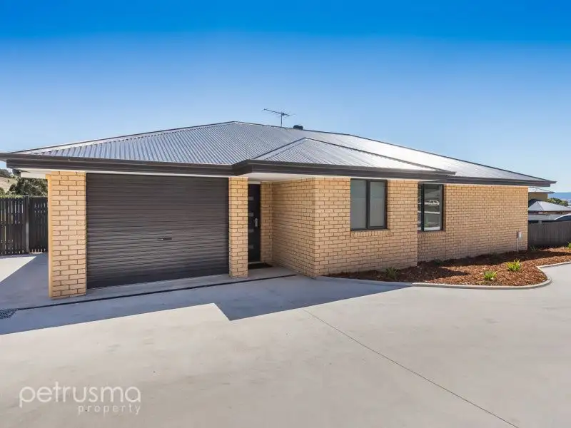 Main view of Homely villa listing, 2/47 Camrise Drive, Cambridge TAS 7170