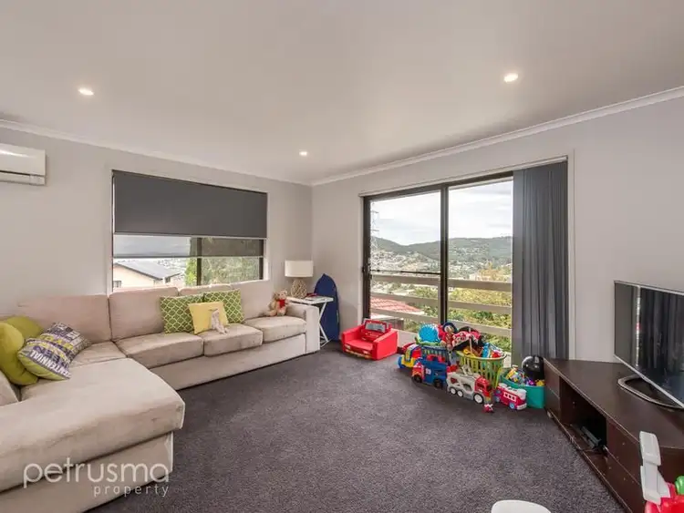 Fifth view of Homely villa listing, 1/53 Girrabong Road, Lenah Valley TAS 7008