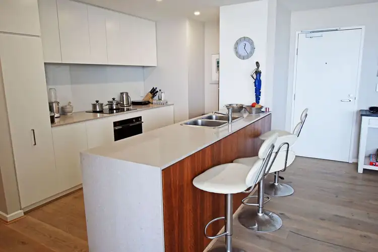 Third view of Homely house listing, 1003/23 Ravenshaw St, Newcastle NSW 2300