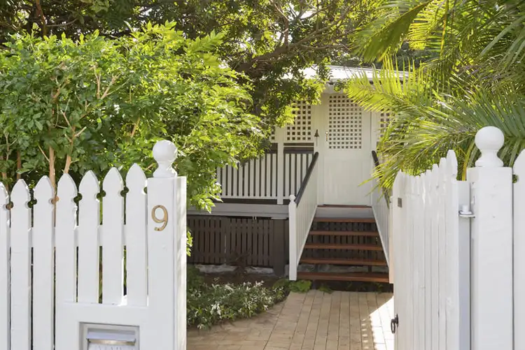 9 Barclay Street, Deagon QLD 4017