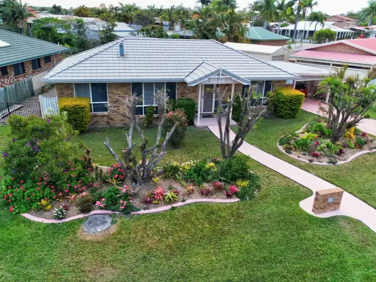 17 Sterling Castle Road, Tin Can Bay QLD 4580