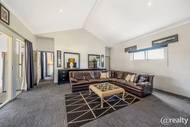 8 Veresdale Retreat, Coodanup WA 6210