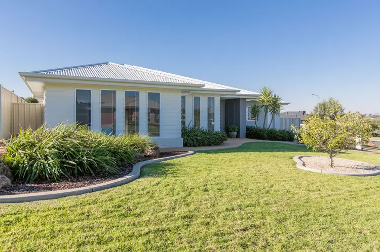 Main view of Homely house listing, 8 Yandee Place, Estella NSW 2650