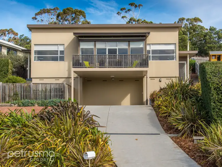 11 Raleigh Court, Howrah TAS 7018