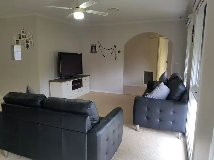 Fifth view of Homely house listing, 2 Milton Court, Traralgon VIC 3844