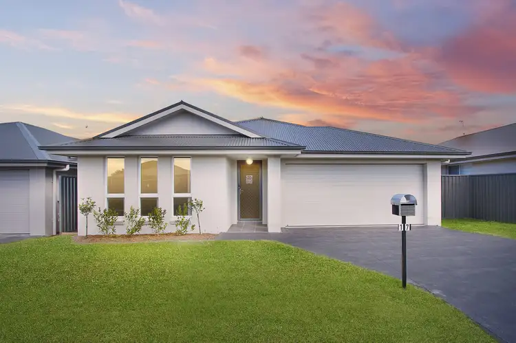 17 Carpenter Street, Elderslie NSW 2570