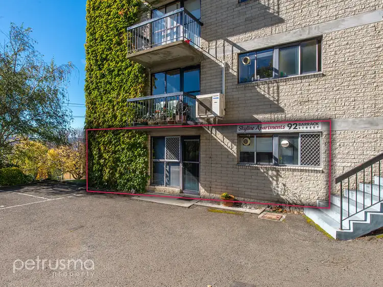 Main view of Homely unit listing, 2/92 Barrack Street, Hobart TAS 7000