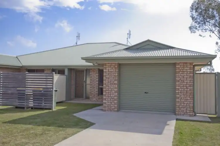 2/107 Zeller Street, Chinchilla QLD 4413