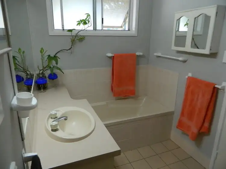 Seventh view of Homely house listing, 72 Anchorage Circuit, Point Vernon QLD 4655