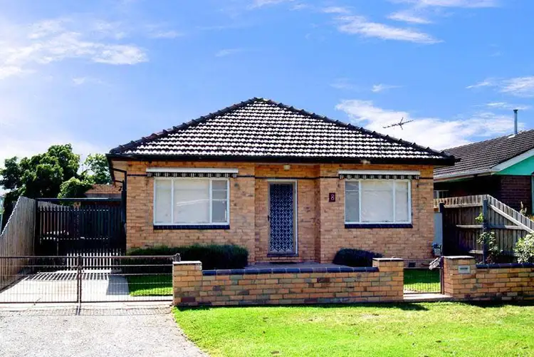 8 Ailsa Street, Laverton VIC 3028
