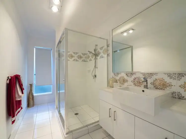 Sixth view of Homely house listing, 2 meander cct, Holmview QLD 4207