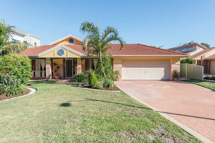 93 Rocky Point Road, Fingal Bay NSW 2315