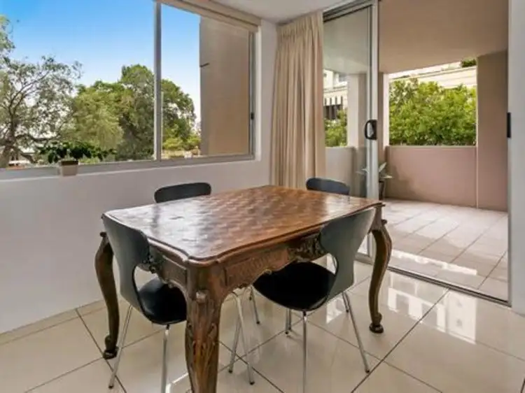 Second view of Homely apartment listing, 4/153 Lambert St, Kangaroo Point QLD 4169