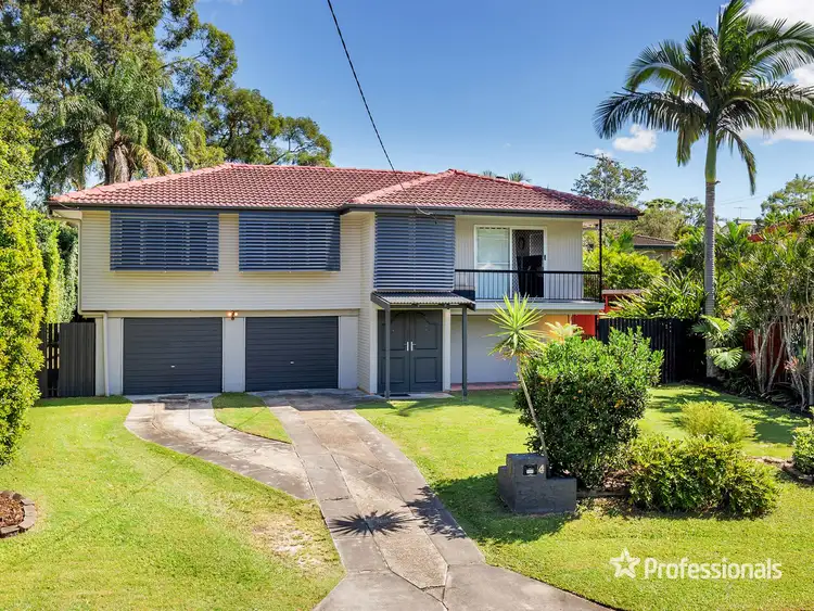 4 Kolora Crescent, Ferny Hills QLD 4055