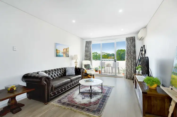 203/8 Broughton Street, Canterbury NSW 2193