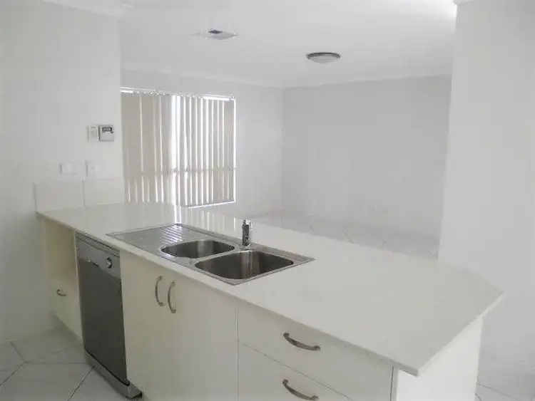 Fifth view of Homely townhouse listing, Unit 2/No.6 Holland Street, Chinchilla QLD 4413