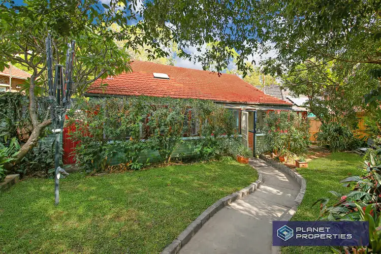 2 Hutton Street, Hurlstone Park NSW 2193