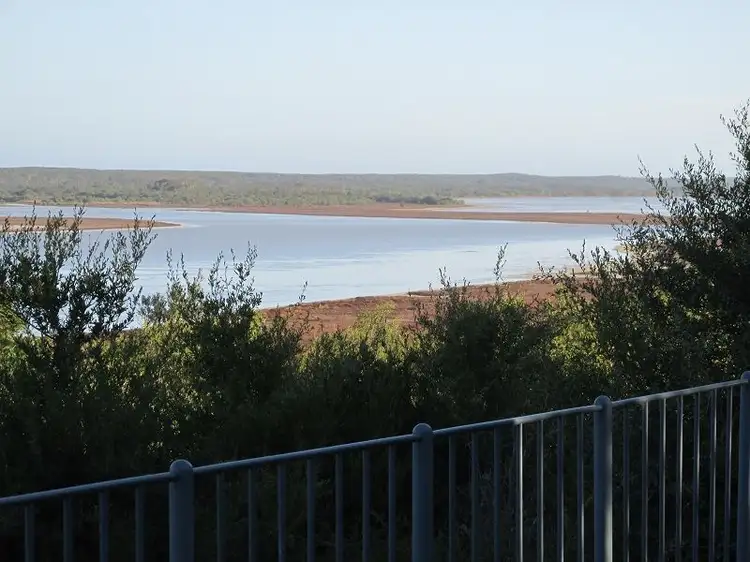 79 White Crescent, Loch Sport VIC 3851