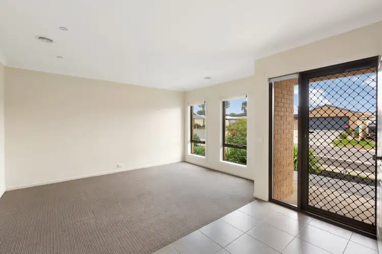 Sixth view of Homely house listing, 2 Nyah Court, Broadford VIC 3658