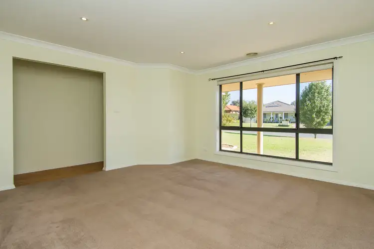 Second view of Homely house listing, 27 Paldi Crescent, Glenfield Park NSW 2650