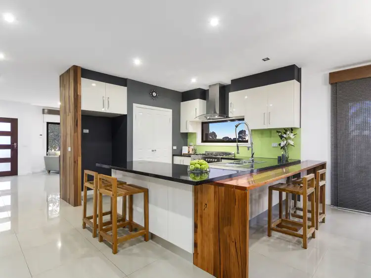 Fifth view of Homely house listing, 64 Honeyeater Crescent, Taylors Lakes VIC 3038