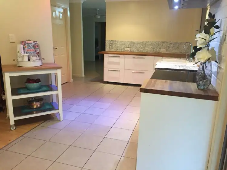 76 Steinhardt St, Lowood QLD 4311