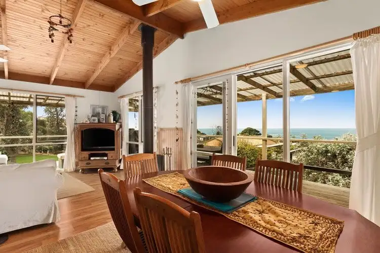 11 Vista Avenue, Skenes Creek VIC 3233