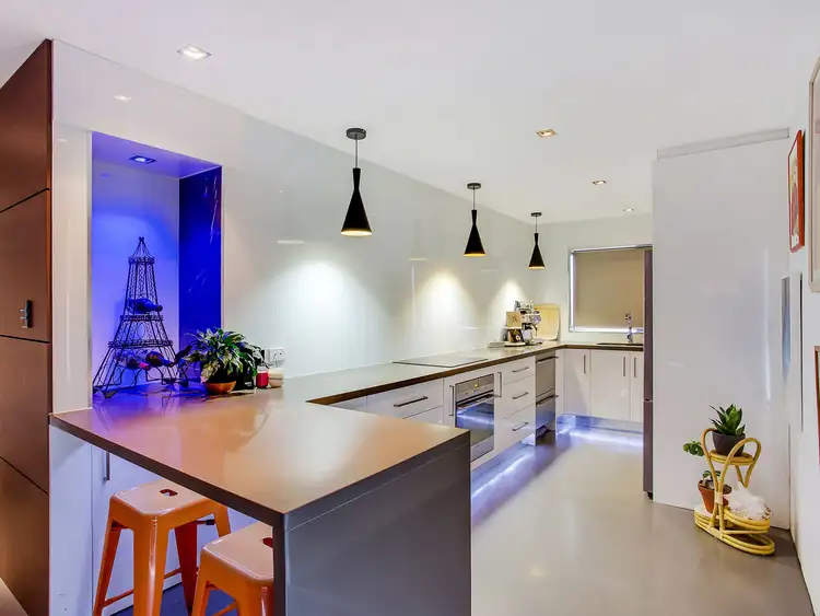 1/2263 Gold Coast Highway, Mermaid Beach QLD 4218