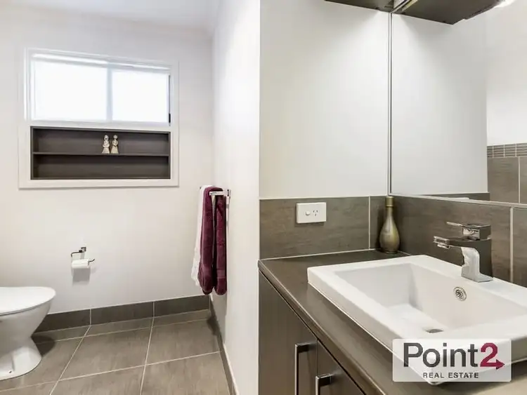 Sixth view of Homely unit listing, 2/9 Leicester Avenue, Mount Eliza VIC 3930